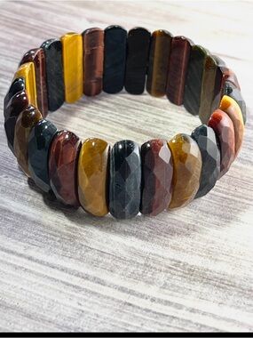 Vintage Faceted Multi Color Stretch Bracelet